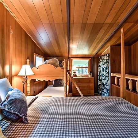 Serene Washington Escape With Deck And Mountain Views! Packwood Exteriör bild