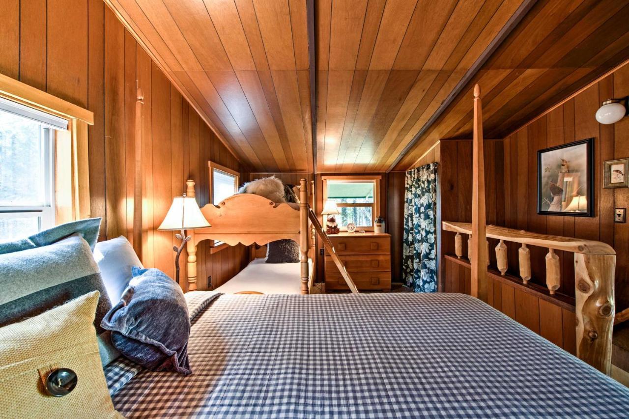 Serene Washington Escape With Deck And Mountain Views! Packwood Exteriör bild