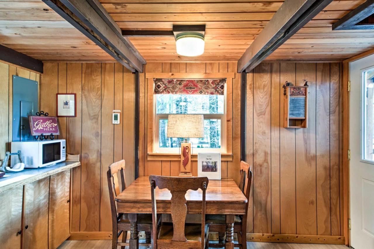 Serene Washington Escape With Deck And Mountain Views! Packwood Exteriör bild